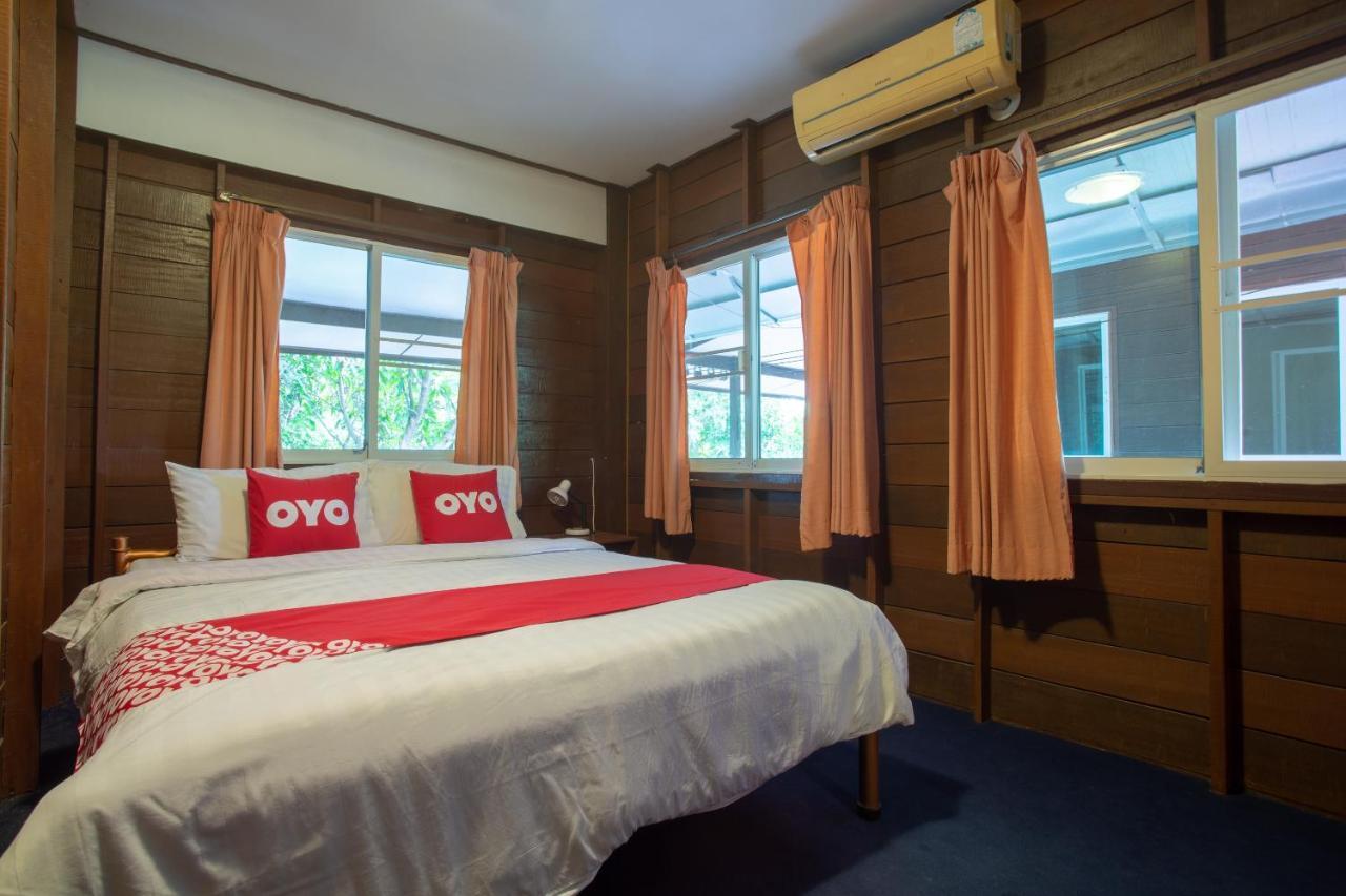 Oyo 909 Guiding Star Resort Chiang Mai Exterior foto