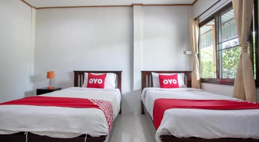 Oyo 909 Guiding Star Resort Chiang Mai Exterior foto