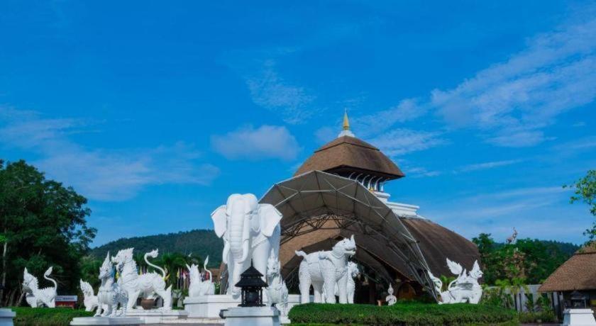 Oyo 909 Guiding Star Resort Chiang Mai Exterior foto